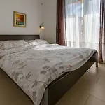 Faszinierendes Nur 100 Meter Zum Mit Sauna Und Whirlpool Auf Dachterrasse *
