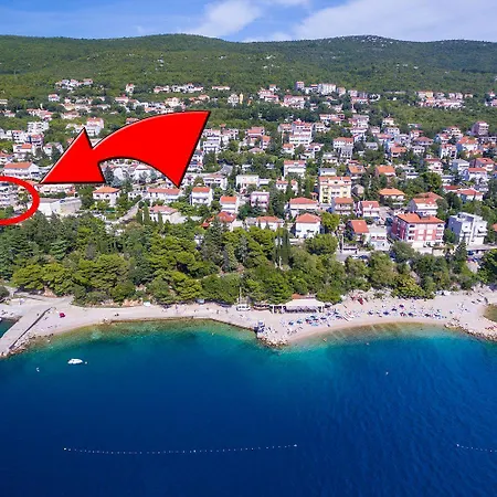 Faszinierendes Nur 100 Meter Zum Mit Sauna Und Whirlpool Auf Dachterrasse Dramalj