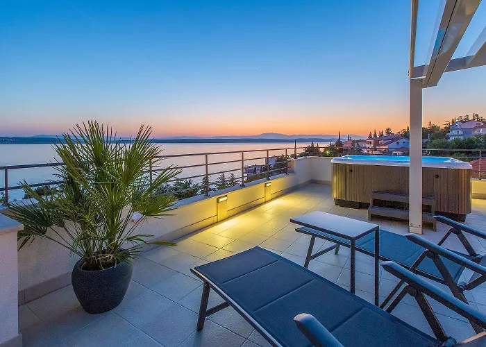 Faszinierendes Nur 100 Meter Zum Mit Sauna Und Whirlpool Auf Dachterrasse Apartamento *