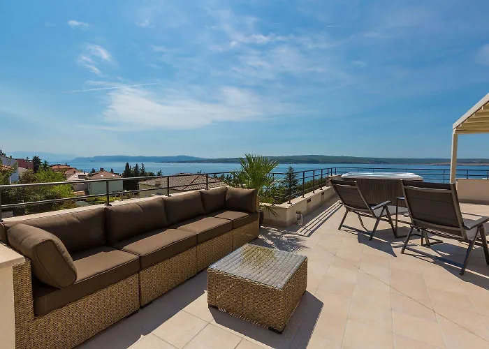 Faszinierendes Nur 100 Meter Zum Mit Sauna Und Whirlpool Auf Dachterrasse Apartment