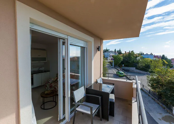 Faszinierendes Nur 100 Meter Zum Mit Sauna Und Whirlpool Auf Dachterrasse *